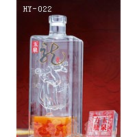 山西手工工藝酒瓶制造企業(yè)_宏藝玻璃制品廠(chǎng)家定制空心造型酒瓶