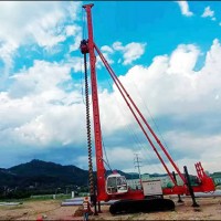 福建螺旋打樁鉆機-鼎峰工程機械訂制履帶鉆機